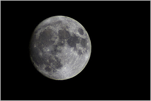 Luna del 17 de abril de 2011