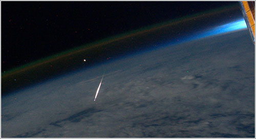 Las perseidas de 2011 desde la ISS - NASA