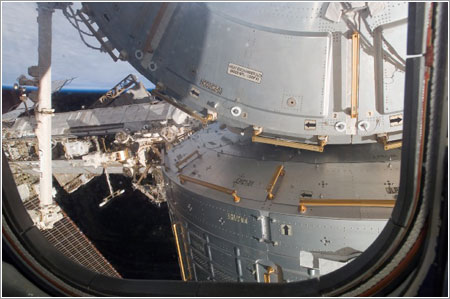 El nuevo módulo de la ISS visto desde el Endeavour