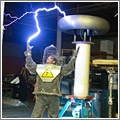 Recreando los experimentos de Tesla para transmitir electricidad sin cables Recreando los experimentos de Tesla para transmitir electricidad sin cables