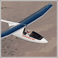 El avión solar Sunseeker II a punto de levantar el vuelo El avión solar Sunseeker II a punto de levantar el vuelo