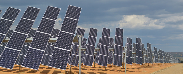 Solar Panels (cc) James Moran