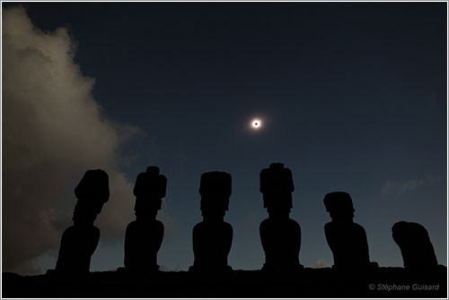 Foto del eclipse por Stéphane Guisard