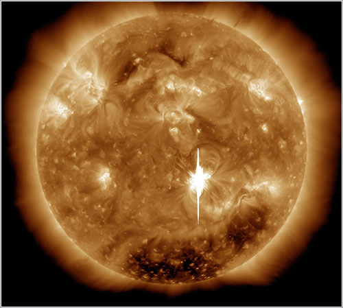 X-Class Flare - NASA / Goddard / SDO AIA Team