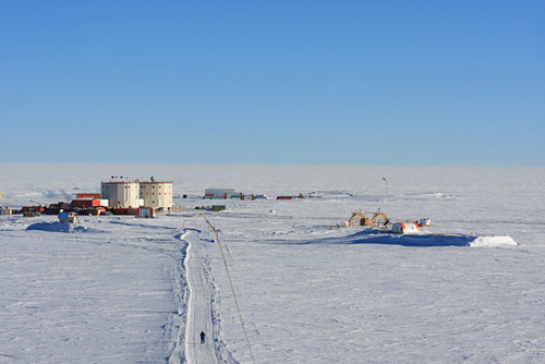 Concordia Station Large