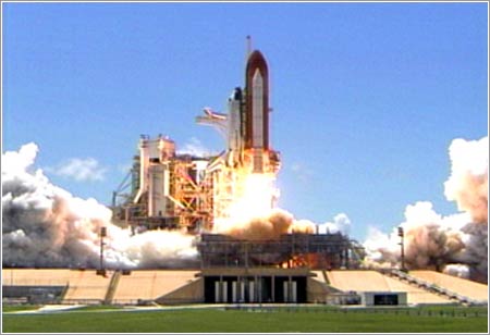 Despegue Discovery / STS-121