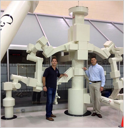 Dextre con Jeremy Hansen y Thomas Pesquet