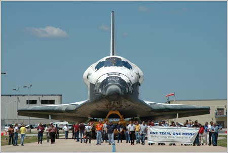 Traslado del Discovery al VAB