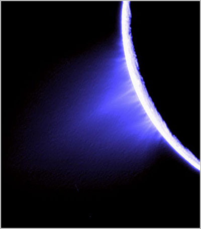 Los chorros de Encélado