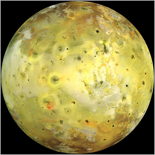 Io en color verdadero, APOD del 3/10/2010 - Galileo Project, JPL, NASA