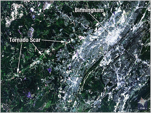 Tornado visto por el Landsat 5