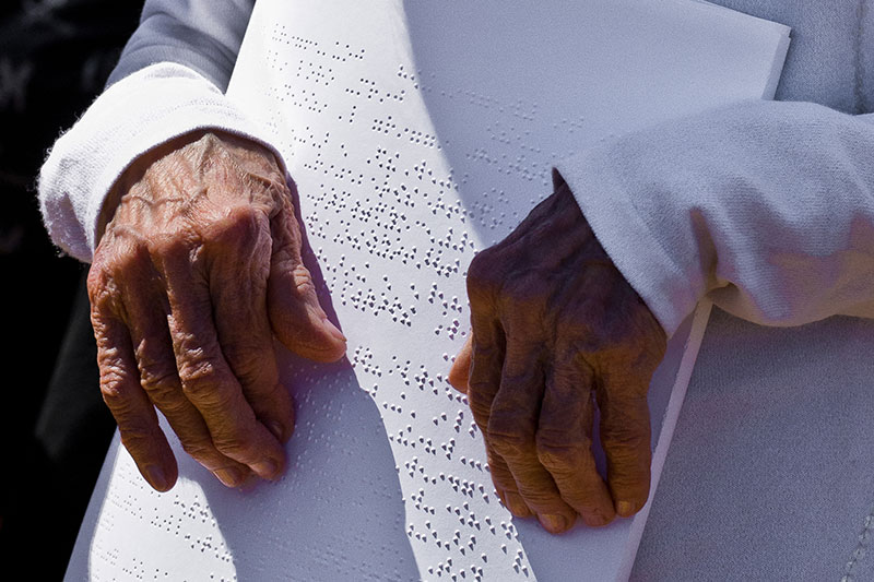 Libro en braille