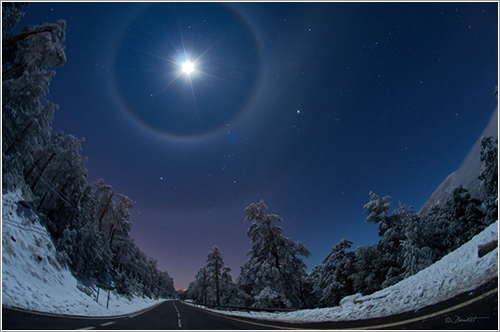 La Luna y 4 arcos - Dani Caxete