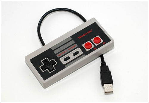 Memoria USB hecha con un controlador Nintendo NES