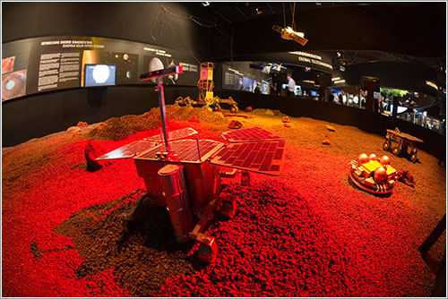 Model del rover ExoMars - ESA/M. Pedoussaut