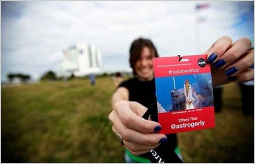 Una participante del Tweetup de la STS-129