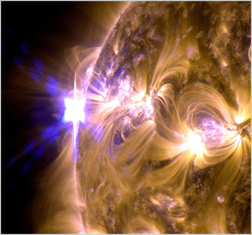 Primera erupción solar de clase X de 2013 - NASA/SDO