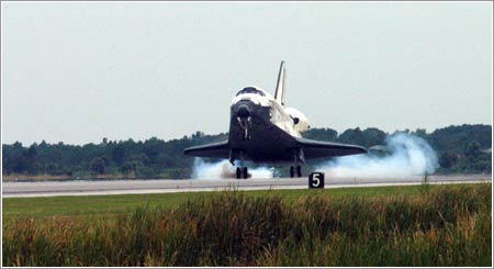 STS 121 Aterrizando