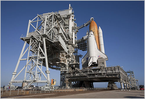 Endeavour Ready - NASA/Troy Cryder