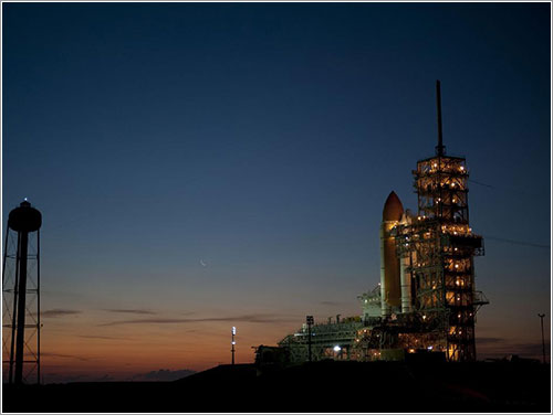 Discovery de vuelta en la plataforma el pasado 1 de febrero - NASA/Kim Shiflett