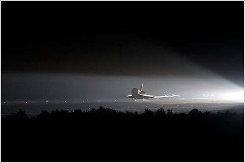 Endeavour aterrizando