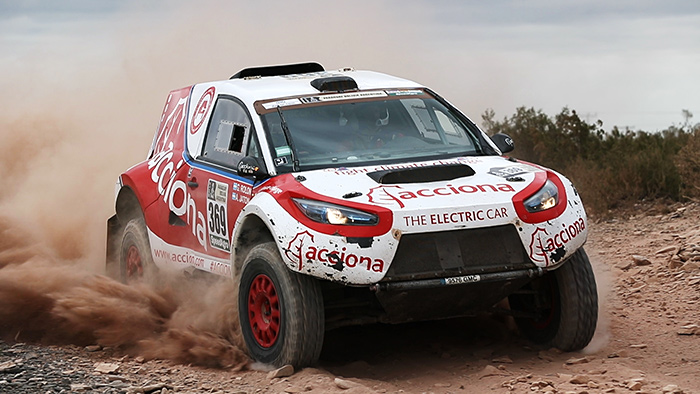 Acciona ecopowered primer coche eléctrico en completar el Rally Dakar