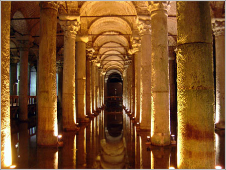 Cisterna de Yebarán, en Estambul