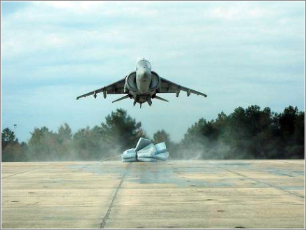 Harrier atterizando sin ruedas