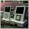 iPod + Base Dock LEGO