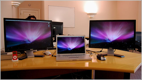 New Desktop Setup /(CC) Andrew*