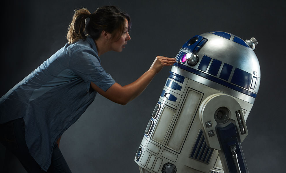 Por 7000 euros puedes tener un R2-D2 a tamaño real que «hace ruidos»