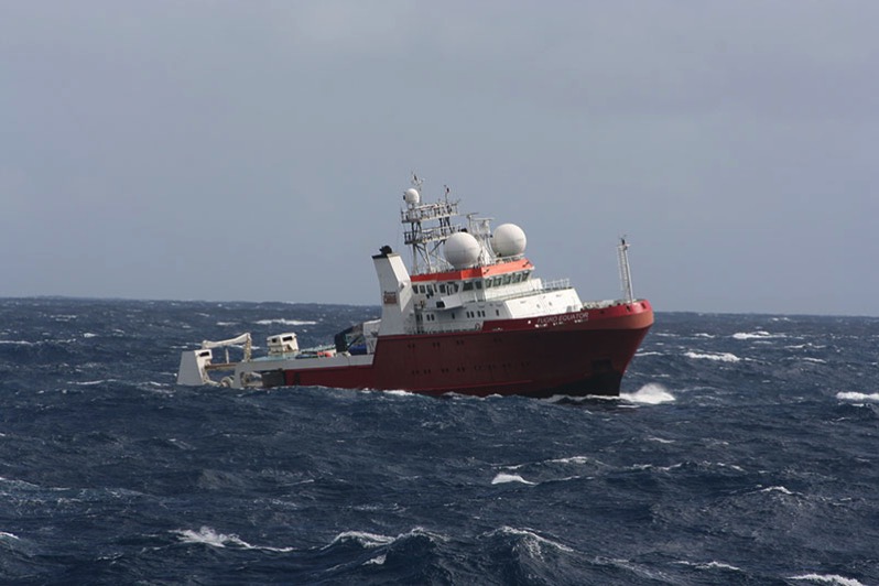 El Fugro Equator durante la búsqueda